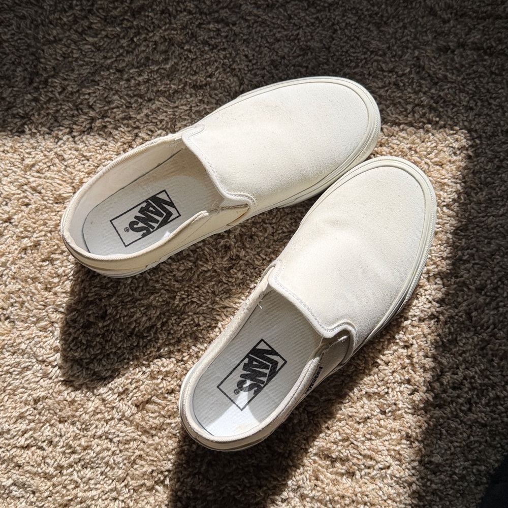 Vans Cream Slip-On Shoes - Picture 3 of 4